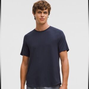 Lululemon Men’s License To Train Short Sleeve Shirt